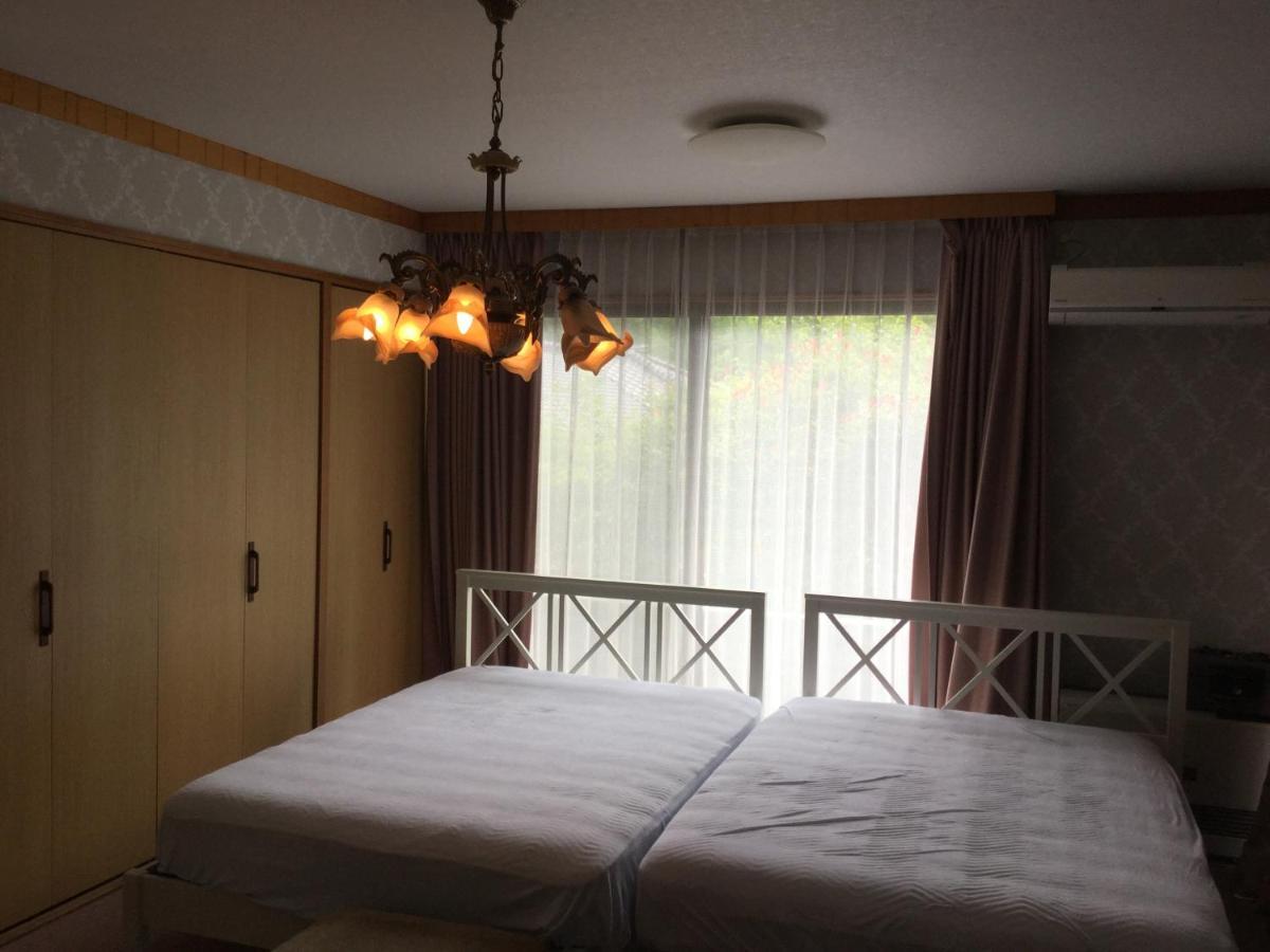 Hotel 湯布院月灯り Yufu Esterno foto