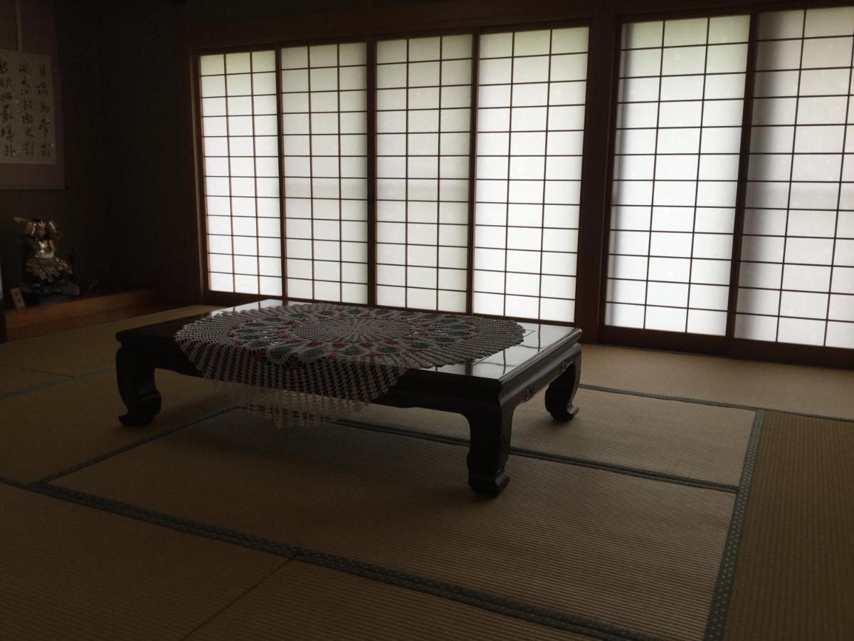Hotel 湯布院月灯り Yufu Esterno foto