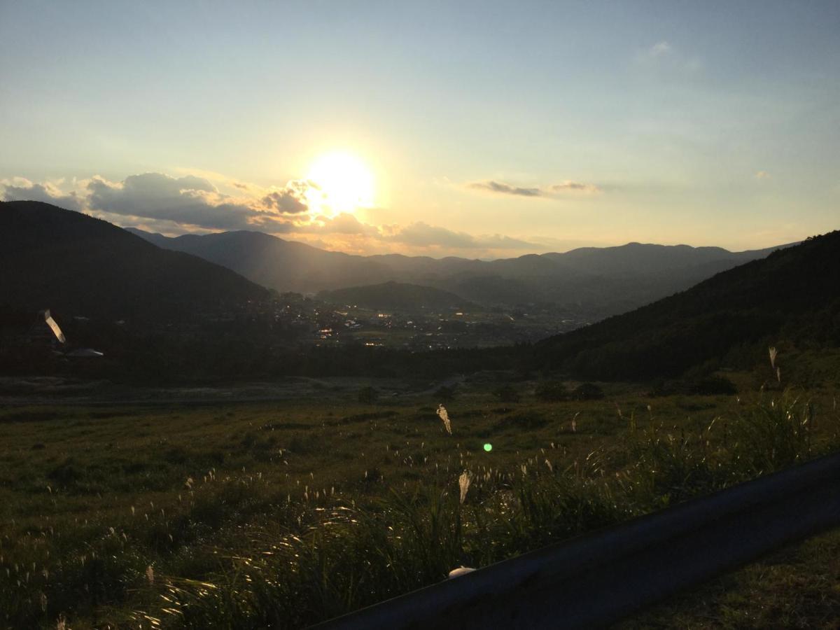 Hotel 湯布院月灯り Yufu Esterno foto